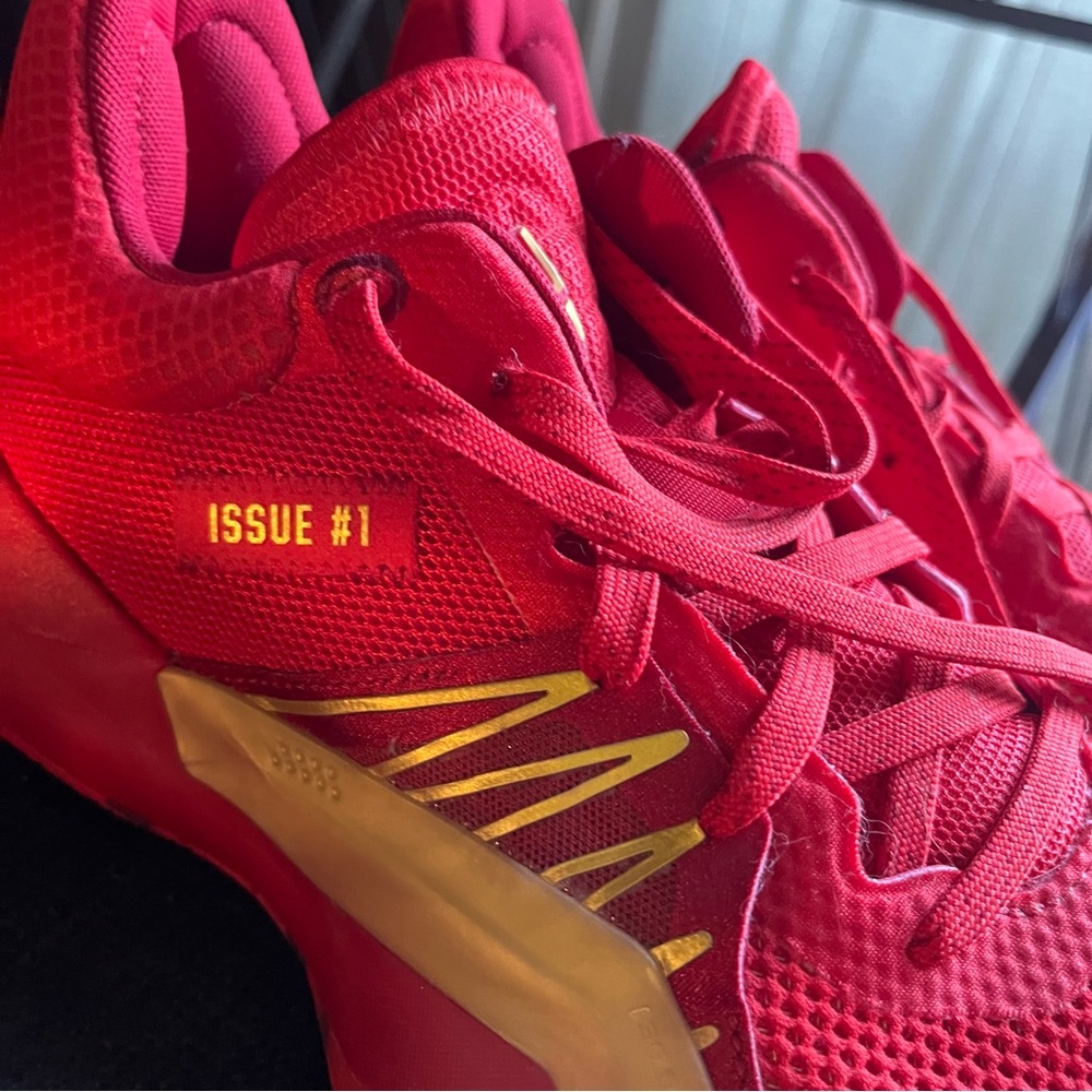 Adidas D.O.N.Issue 1 Marvel SpiderMan Red Basketball Shoes Men's Size 9.5